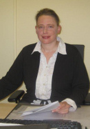 Frau Katharina Preuss
